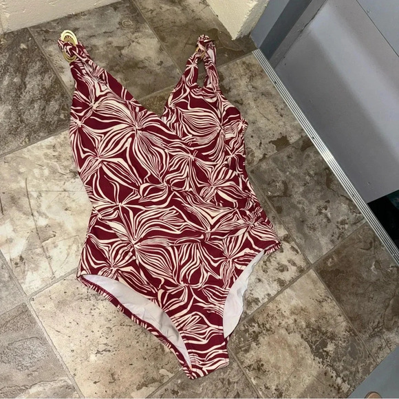 Women’s Vintage Red and Cream Print One Piece Bathing Suit  Gold Straps Size: 10 - Picture 2 of 13